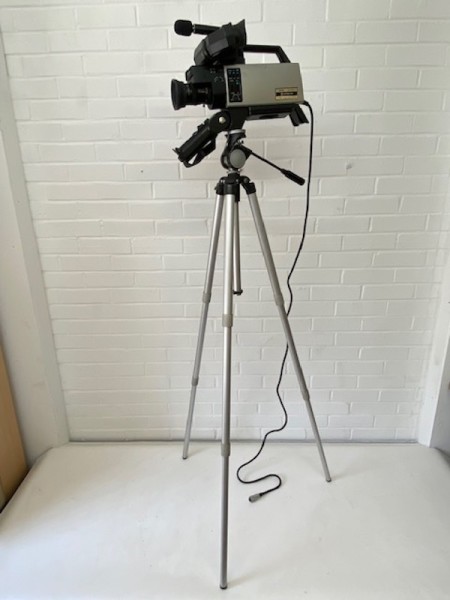 1: Non Practical 1980's Hitachi Film Camera With Tripod (Model no VK-C800E)