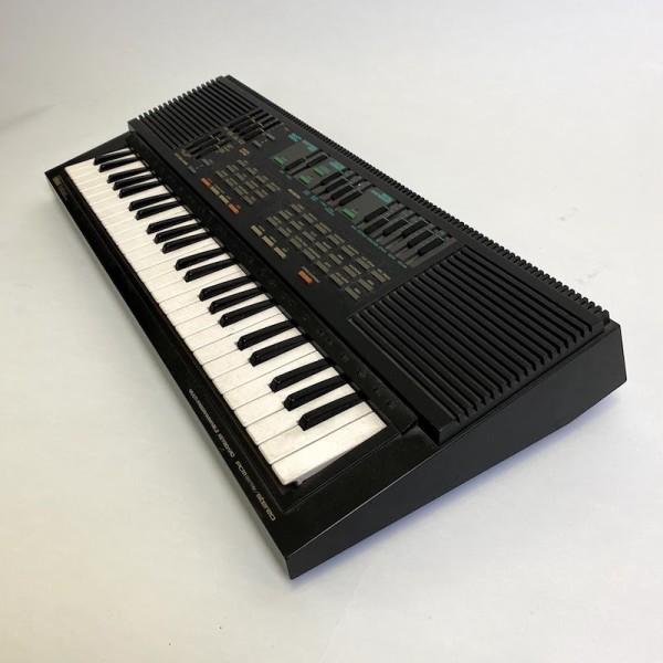 3: Yamaha Portasound Keyboard