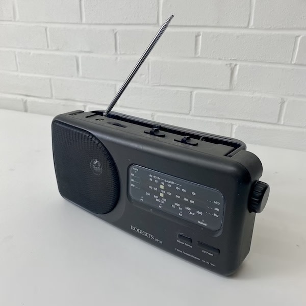 2: Roberts RP16 Radio (Fully Working)