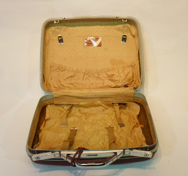 2: Dark Red Hard Shell Suitcase