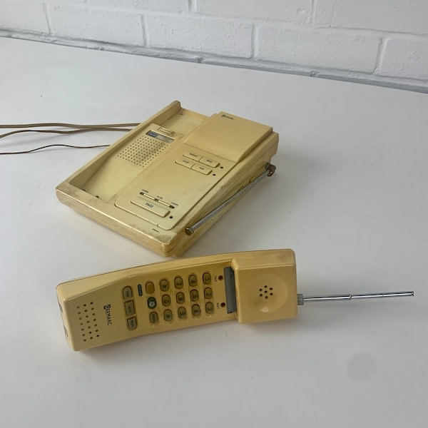 4: Geemarc Telephone