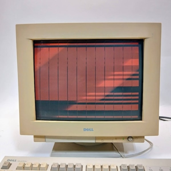 3: Working Retro Dell Computer With Keyboard & Mouse (13.5