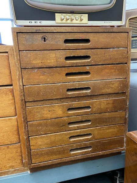 1: Laboratory Drawers