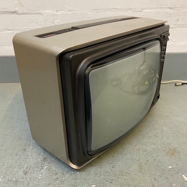 4: Fully Working Philips SV18584 Colour TV (14