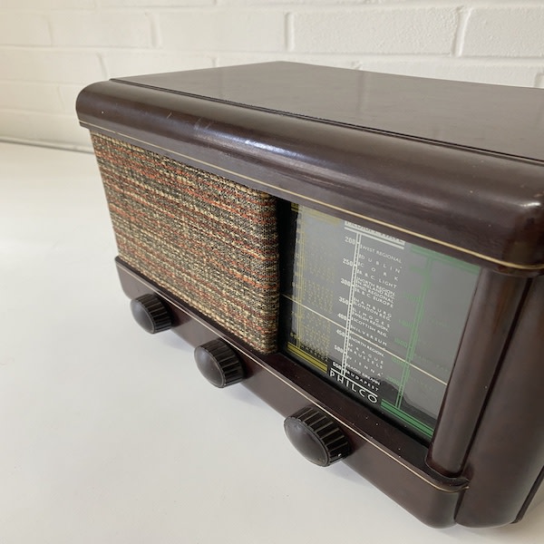 4: Philco Radio (Non Practical)