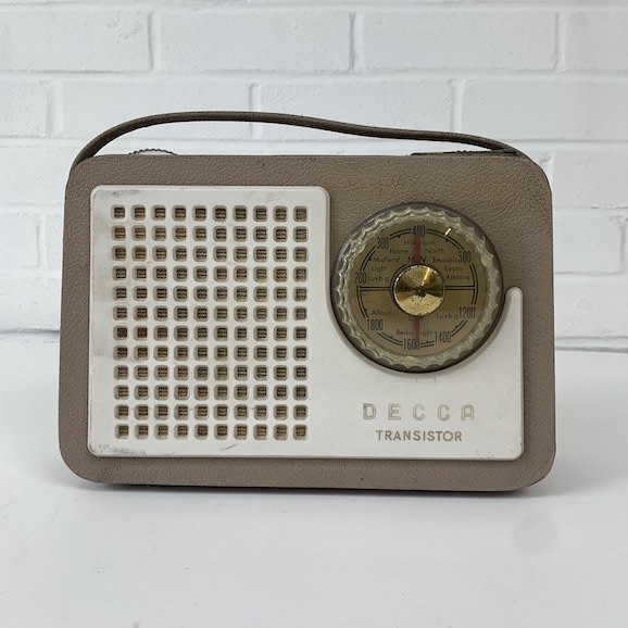 3: Retro Decca Transistor (Non Practical)