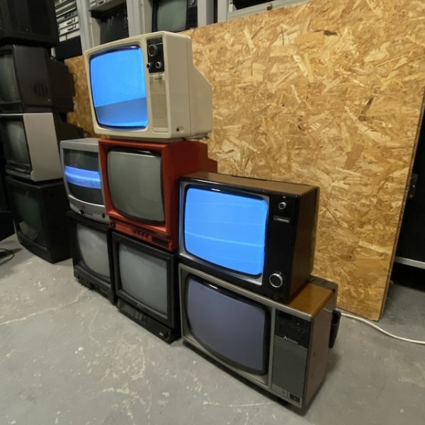 2: Stack Of 7 Static & Non Practical TV's