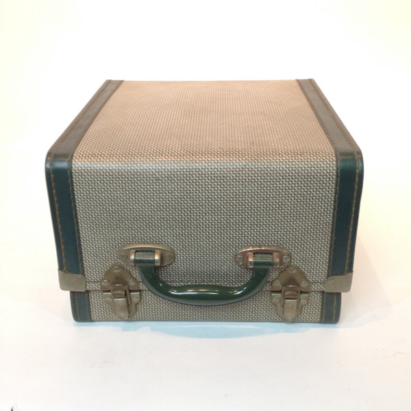 1: Small Patterned With Green Trim Travel Case