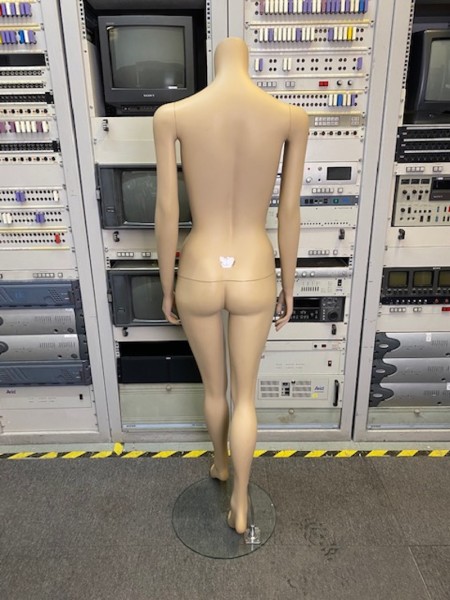 3: Female Headless Mannequin