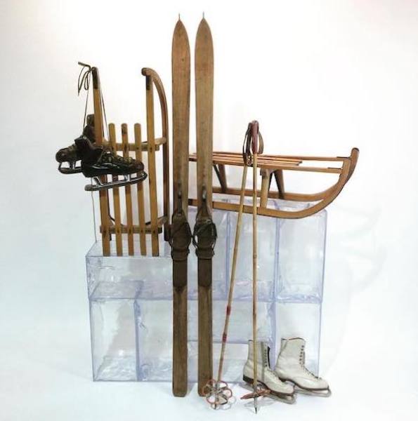 7: Fake Giant Ice Block/Cube