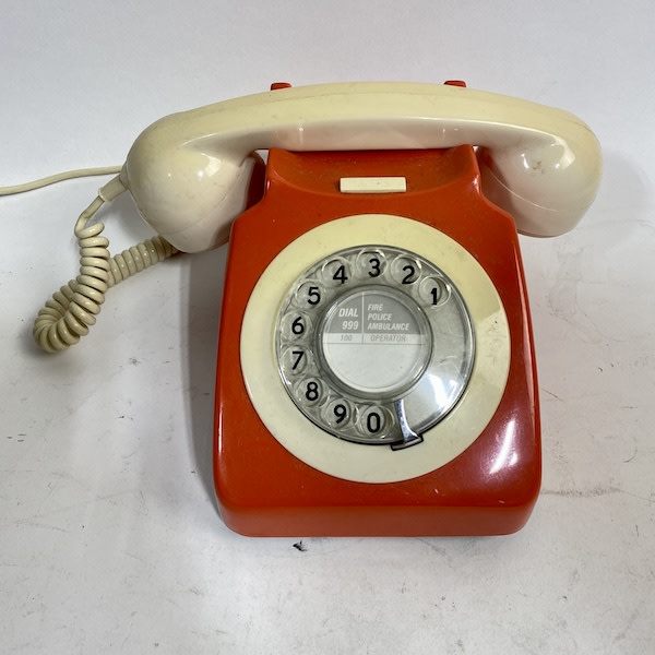 1: Orange/Cream Retro Telephone