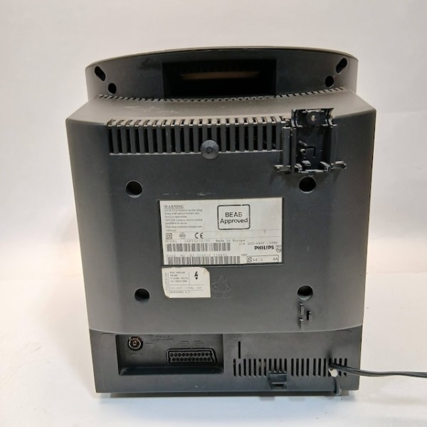 3: Fully Working Colour Philips TV (13.5