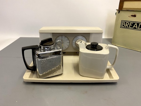 4: Vintage Teasmade