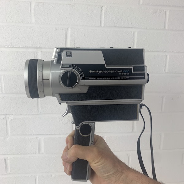 3: Sankyo Super CME 660 movie Camera