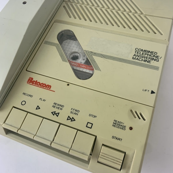 4: Betacom Telephone With Answering Machine