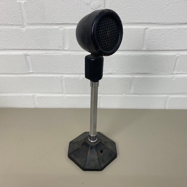 3: Vintage 1940's Microphone (Non Practical)