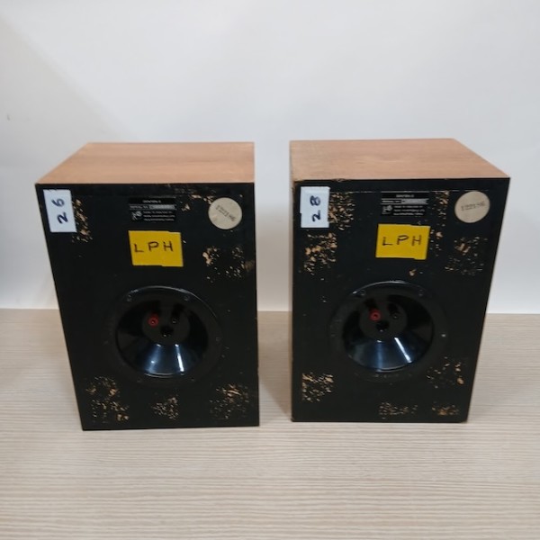 4: Wharfedale Denton2 Speaker (Working)