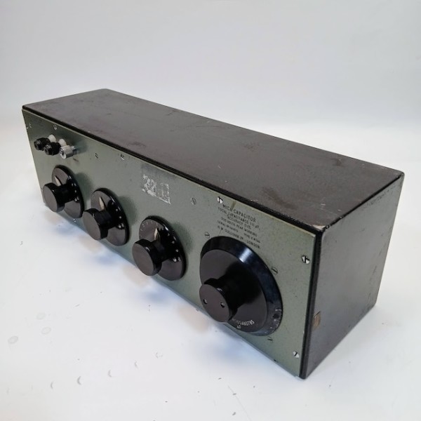 5: Mica Capacitor With 4 Large Dials (Non Practical)