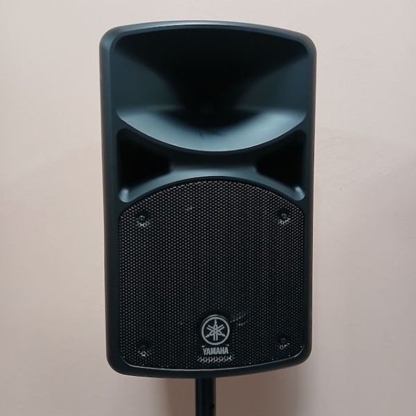 3: Fully Working Yamaha Portable PA System With Stand