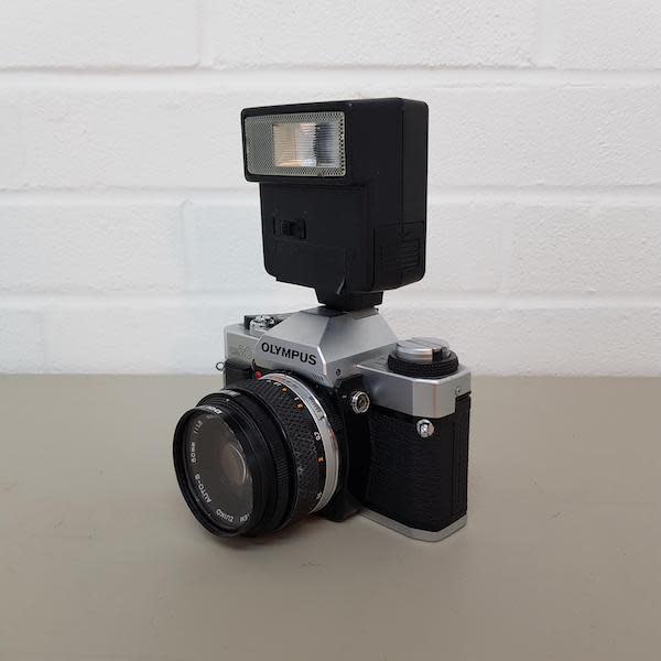 2: Olympus OM20 Paparazzi Camera With Working Flash Unit