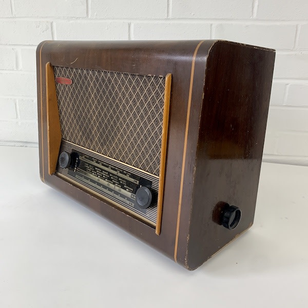 4: Vintage PYE Radio (Non Practical)