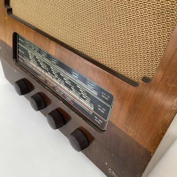 3: Vintage Marconi Radio (Non Practical)