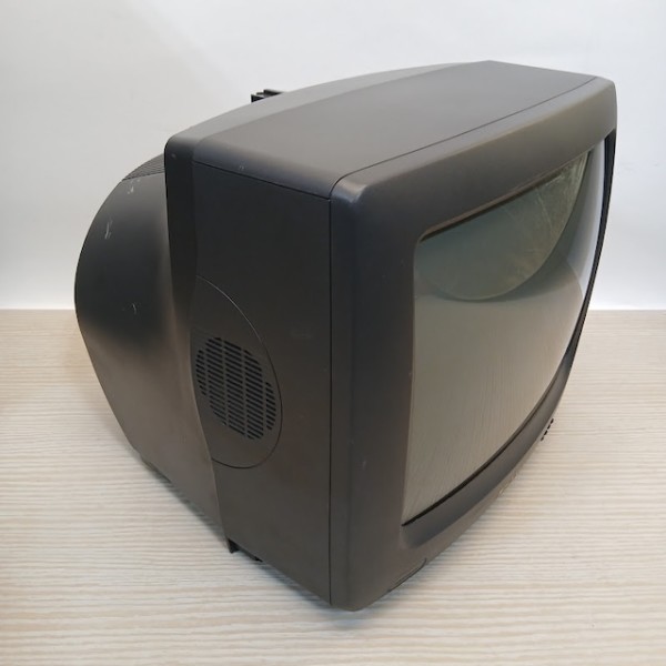 5: Fully Working Colour Sharp TV (13