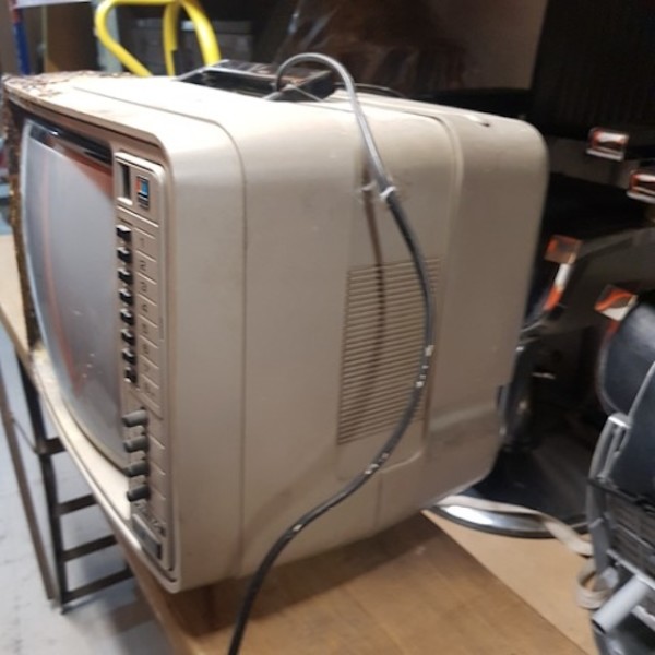5: Fire Damaged Contec Non Practical TV
