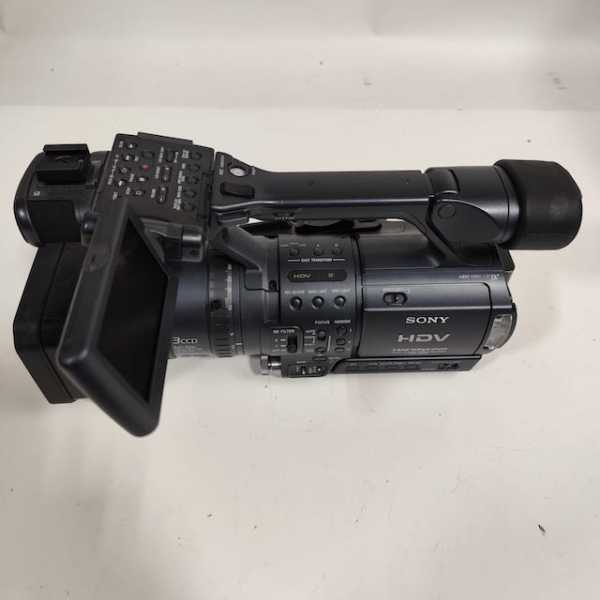 4: Sony HDR-FX1E Movie Camera (Working) (2004)