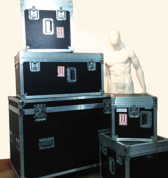 1: Various Sized Flight Cases