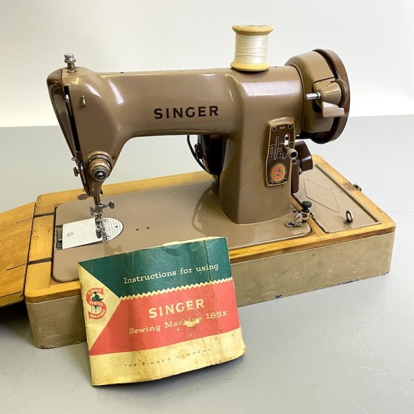 6: Vintage Singer Sewing Machine