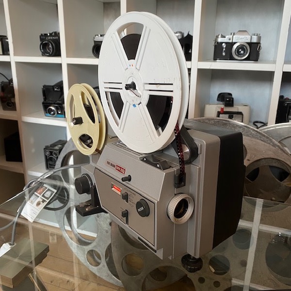 3: Fully Working 8mm Prinz Magnon Super 8 Movie Projector