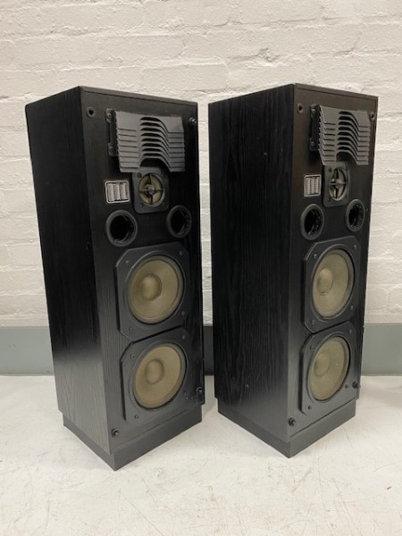 2: Goodmans HT170 Black Wooden Cased Speaker