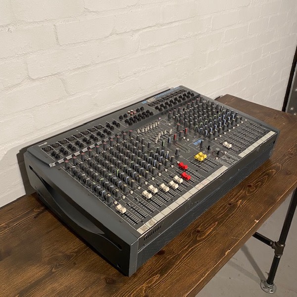 2: 90's Spirit Powerstation 1200 Mixer