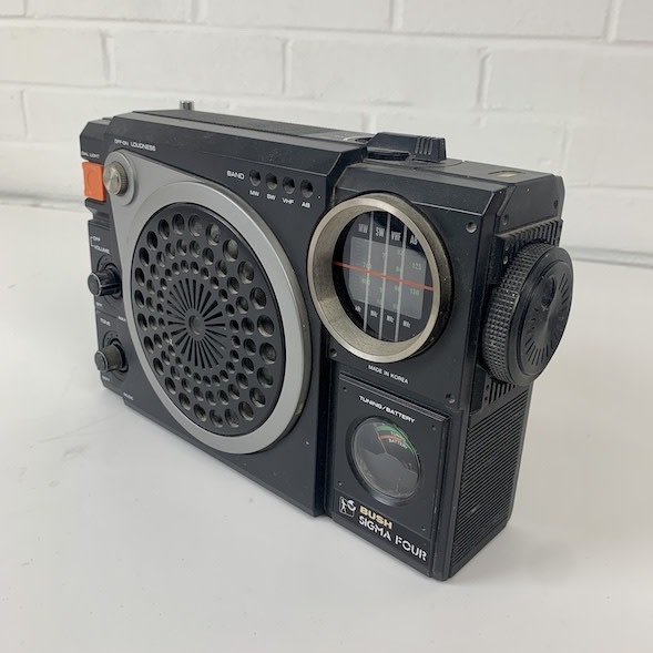 4: Bush Sigma Four Radio (Non Practical)