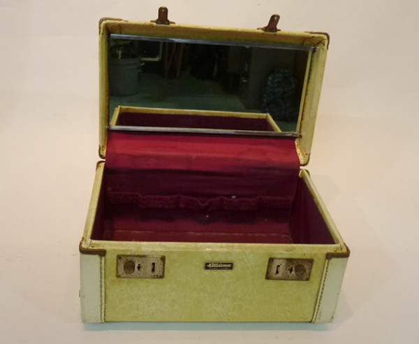 1: Small White Leather Case