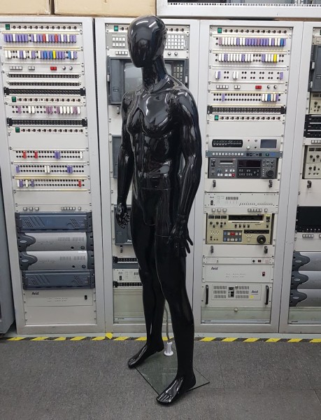 2: Gloss Black Male Mannequin