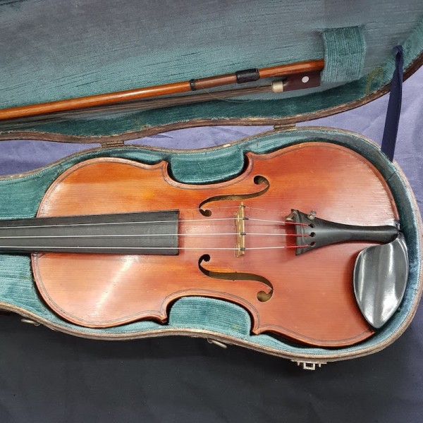 4: Violin With Bow & Case 