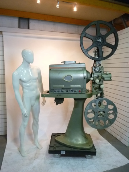 5: Non Practical Large Vintage Cinema Projector