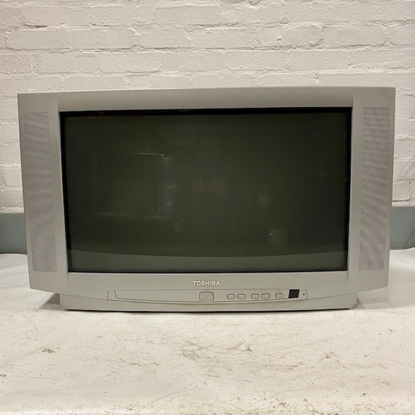 1: Fully Working Toshiba Colour TV (26