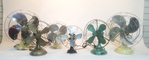 2: Medium Industrial Desk Fan - Cream (Non Practical)