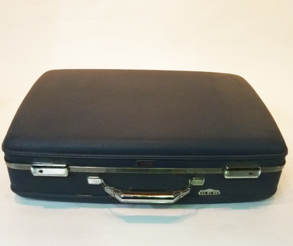 1: Dark Blue Hard Shell Retro Suitcase