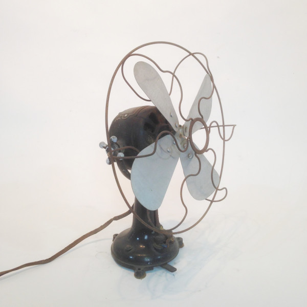 4: Vintage Industrial Desk Fan - Black