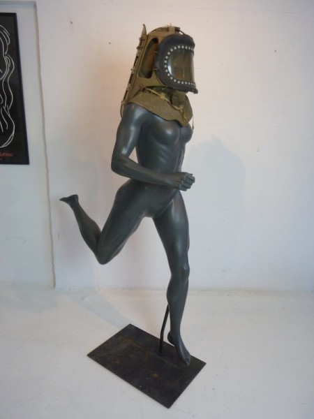 8: Female Running Mannequin