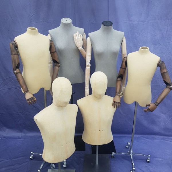 6: Female Dressmaker Mannequin With Articulated Arms On Stand