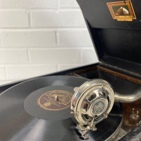 1: HMV Gramophone - Harrods (Fully Working)