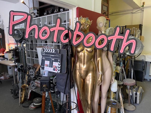 3: Photobooth Sign