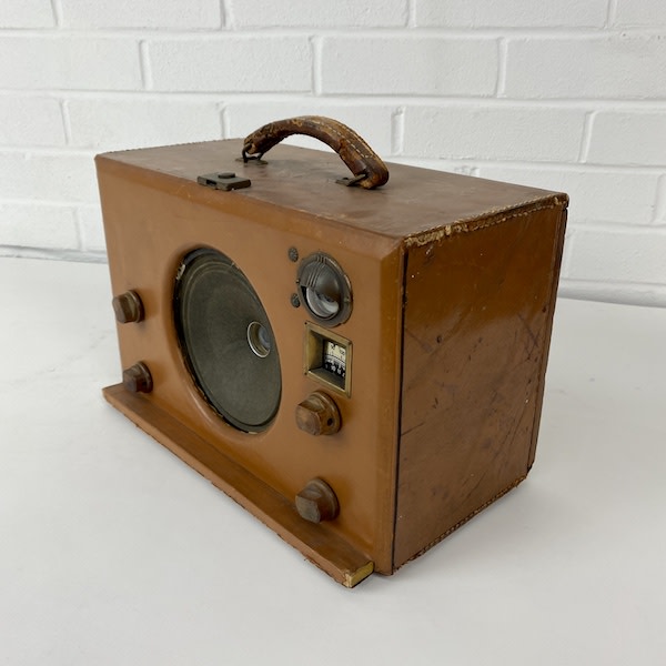 3: Vintage Radio (Non Practical)