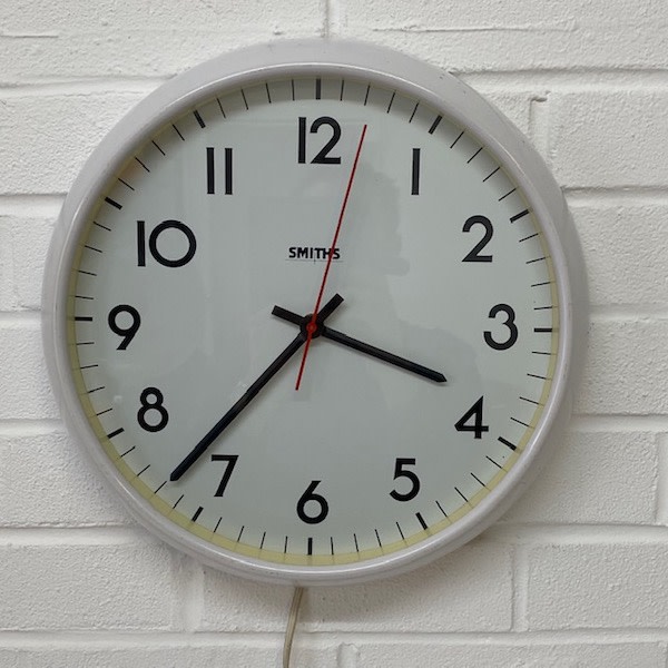 3: Smiths White Wall Clock (Fully Working)