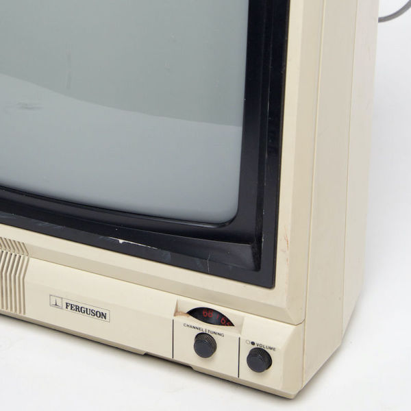 2: Non Practical 1980's Portable Ferguson 38050 TV